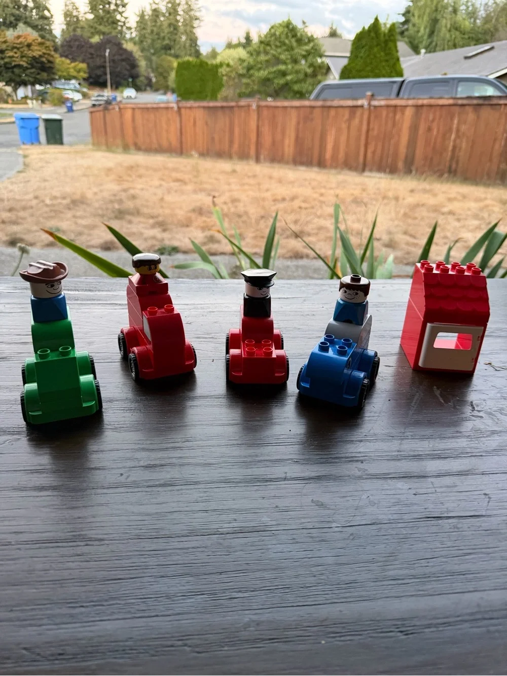 Lego duplo Pull-Back Toy Cars with Mini Figures - Green, Red, Blue, Red